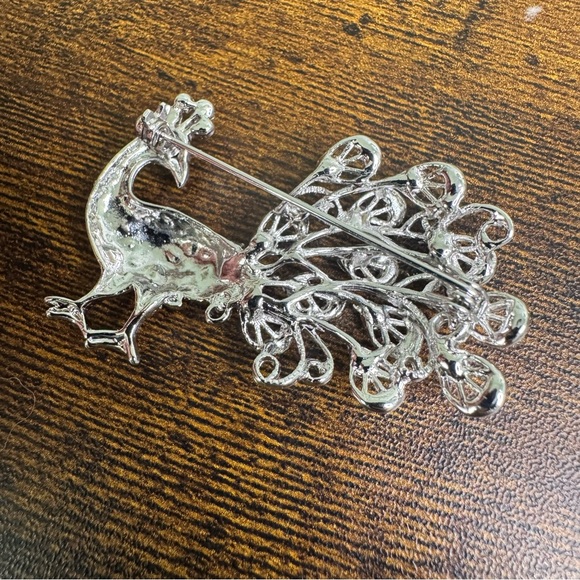 AB Crystal Peacock Bird Brooch Figural Pin Silver Tone - Picture 7 of 9